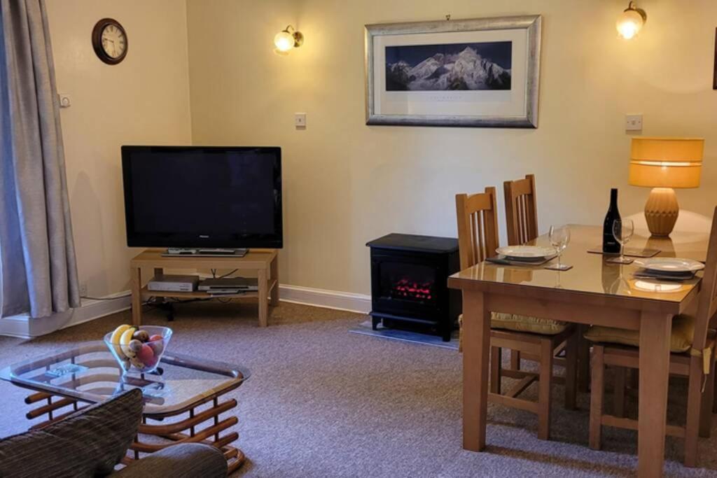 Pitlochry North Wing Apartment - Very Central 外观 照片